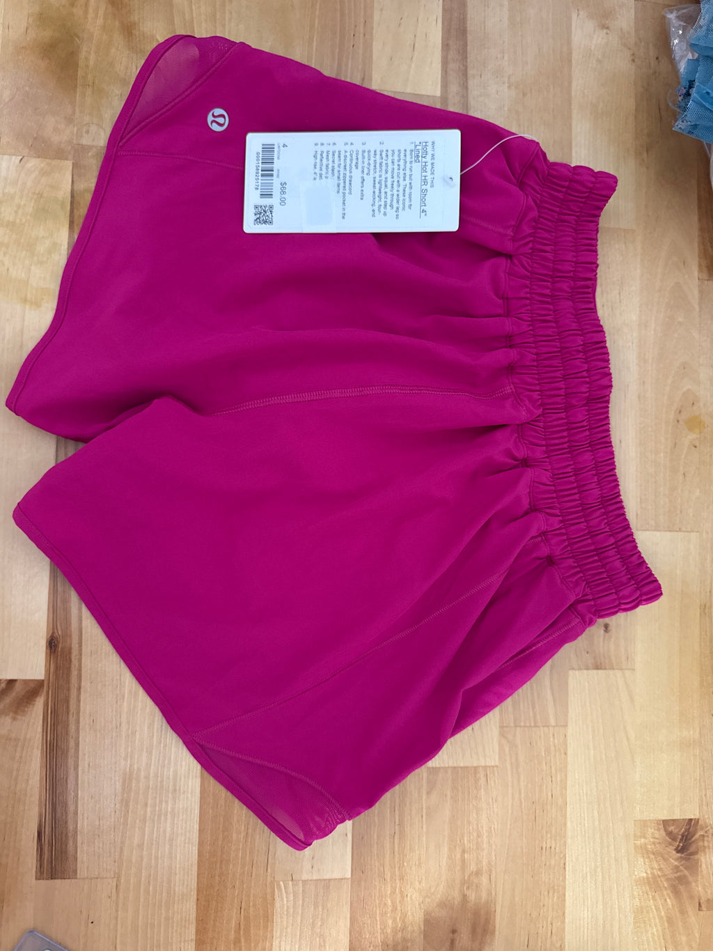 Lululemon Hotty Hot HR Short 4” Lined